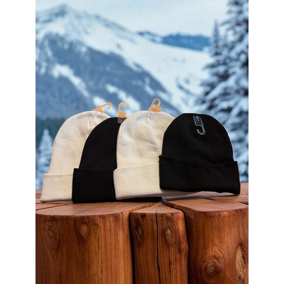 Wild Fable Beanies Unisex 4 pack 2 White 2 Black One Size New With Tags - Picture 1 of 3